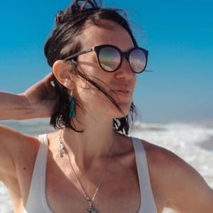 Meet your Posher, Agata